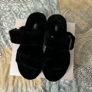 Ugg slides